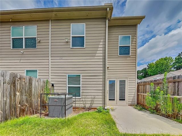 6423 Shalks Crossing Drive, Lithonia, GA 30058