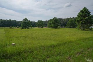 5200 W Spencer Field Rd, Pace, FL 32571