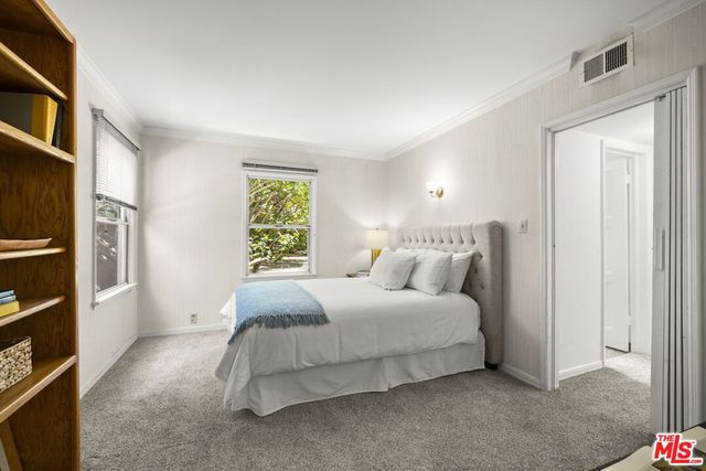 1720 Oak Street, Santa Monica, CA 90405