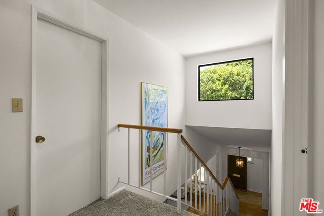 1720 Oak Street, Santa Monica, CA 90405