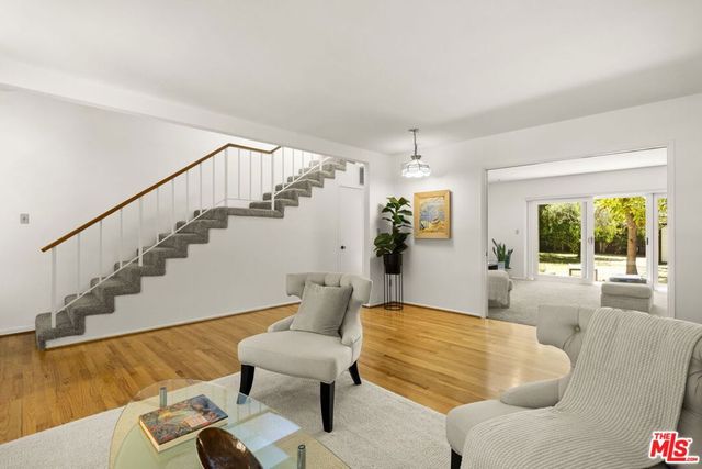 1720 Oak Street, Santa Monica, CA 90405