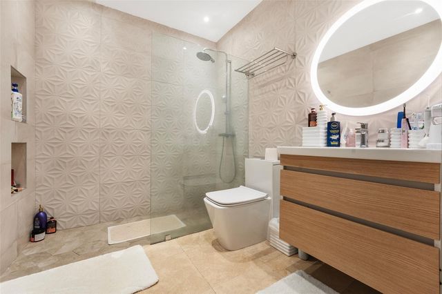 154 CALLE VIOLETA, San Juan, PR 00927