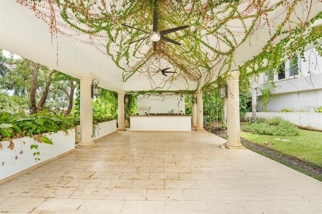 154 CALLE VIOLETA, San Juan, PR 00927