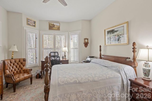 628 Vista Falls Road, Mills River, NC 28759