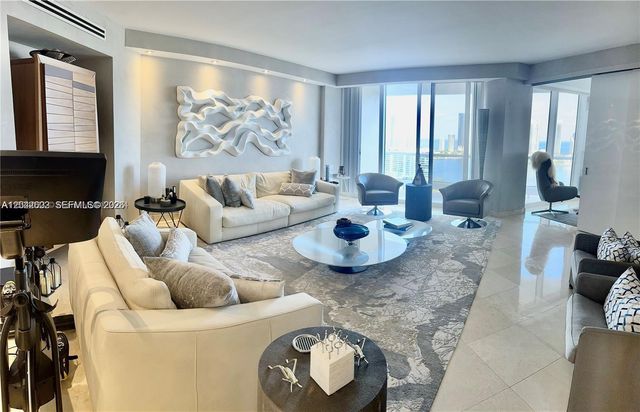 7000 Island Blvd 2809, Aventura, FL 33160