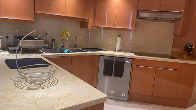 7000 Island Blvd 2809, Aventura, FL 33160