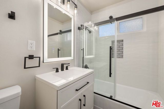 665 W Avenue J-12, Lancaster, CA 93534