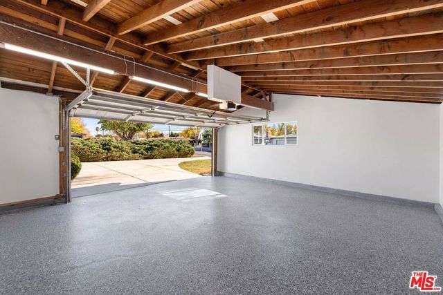 665 W Avenue J-12, Lancaster, CA 93534