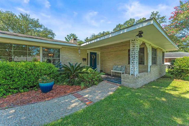9544 Goodwood Blvd, Baton Rouge, LA 70815