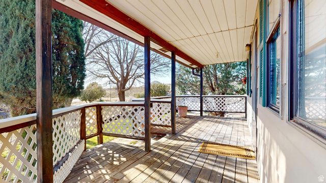 2000 ANDERSON JUNCTION RD, Toquerville, UT 84774