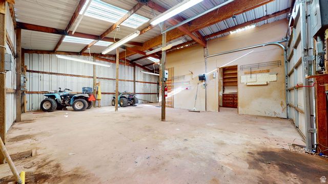 2000 ANDERSON JUNCTION RD, Toquerville, UT 84774