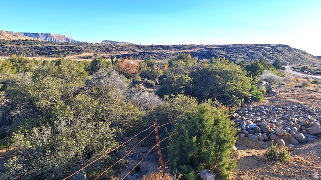 2000 ANDERSON JUNCTION RD, Toquerville, UT 84774