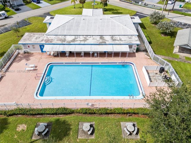8300 NW 59th Street, Tamarac, FL 33321