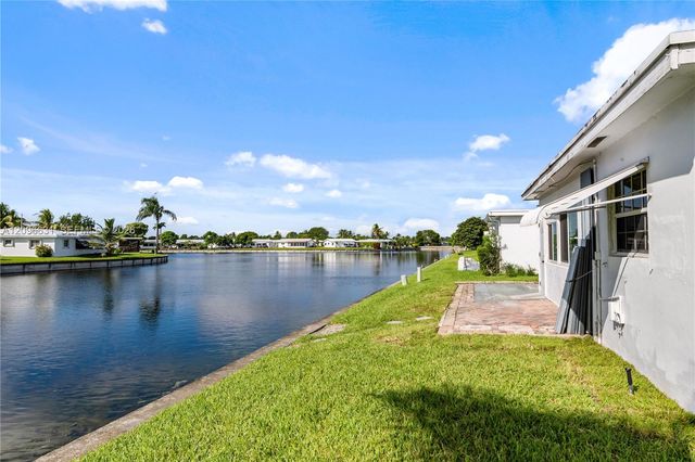 8300 NW 59th Street, Tamarac, FL 33321