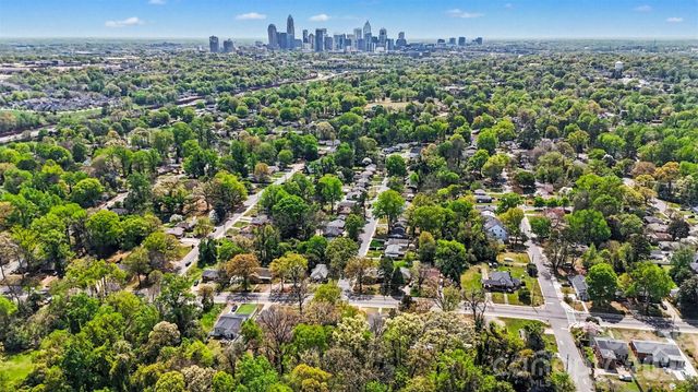 1608 Lasalle Street, Charlotte, NC 28216