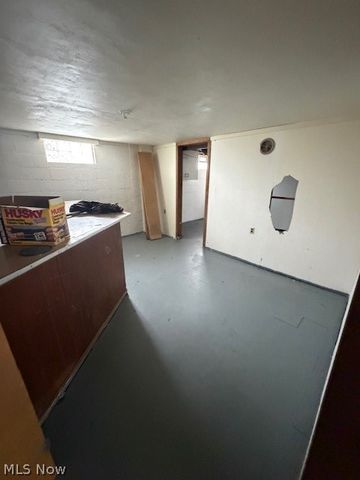 1561 Bradford, Warren, OH 44485