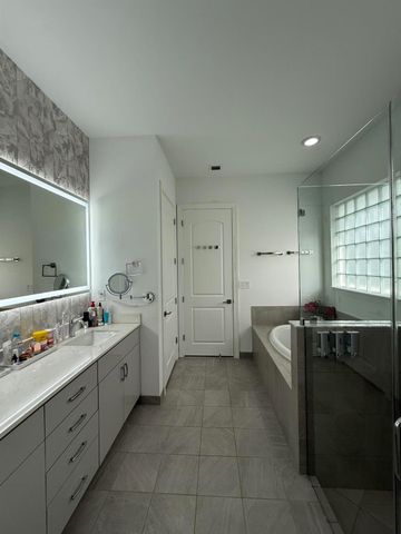 8655 NW 39th Court, Coral Springs, FL 33065