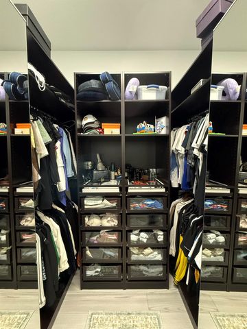 8655 NW 39th Court, Coral Springs, FL 33065