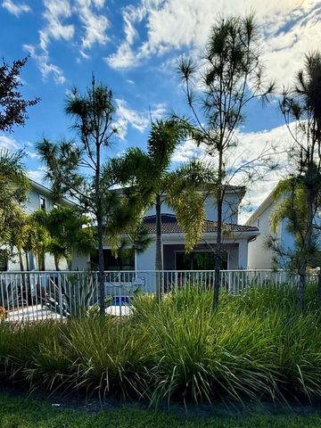 8655 NW 39th Court, Coral Springs, FL 33065