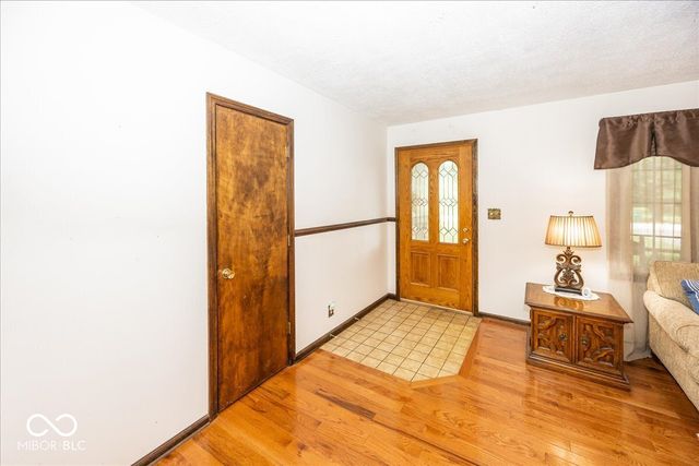 11520 Timberlane Drive, Fishers, IN 46038