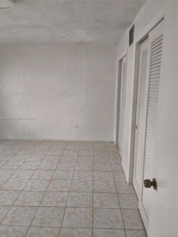 1826 Cleveland Street 2, Hollywood, FL 33020