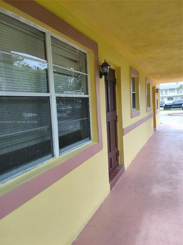 1826 Cleveland Street 2, Hollywood, FL 33020
