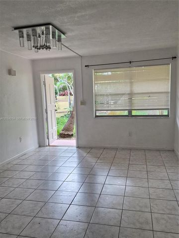 1826 Cleveland Street 2, Hollywood, FL 33020