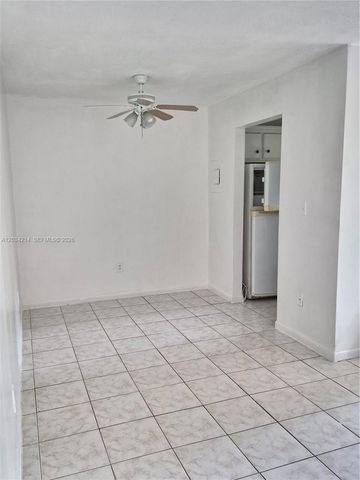 1826 Cleveland Street 2, Hollywood, FL 33020