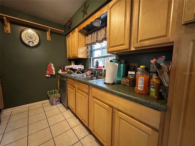 2306 LINCOLN COURT, Brandon, FL 33510