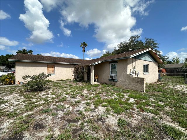 2306 LINCOLN COURT, Brandon, FL 33510