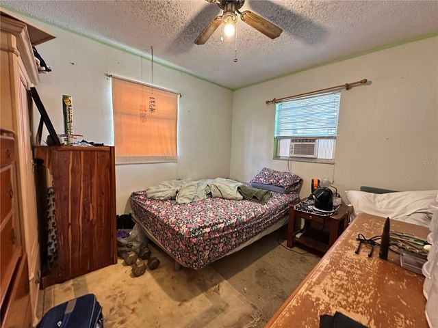 2306 LINCOLN COURT, Brandon, FL 33510