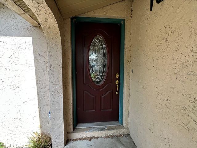 2306 LINCOLN COURT, Brandon, FL 33510