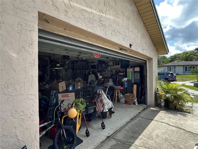 2306 LINCOLN COURT, Brandon, FL 33510