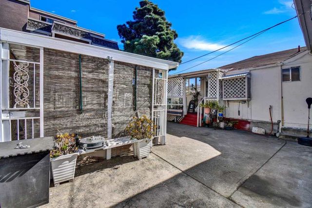 532 532 Lexington Avenue, El Cerrito, CA 94530