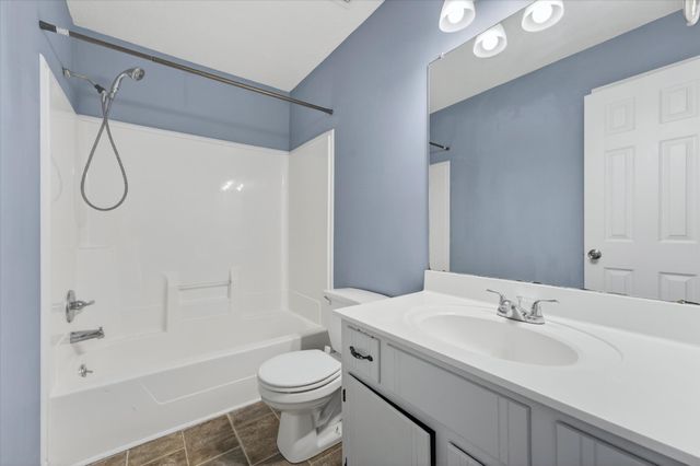 250 Grassmire Dr, Clarksville, TN 37042