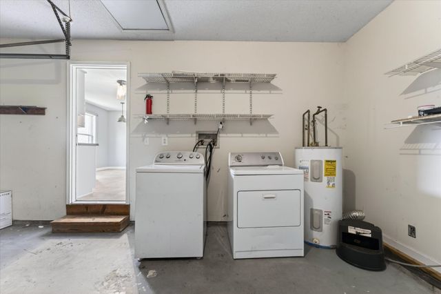 250 Grassmire Dr, Clarksville, TN 37042