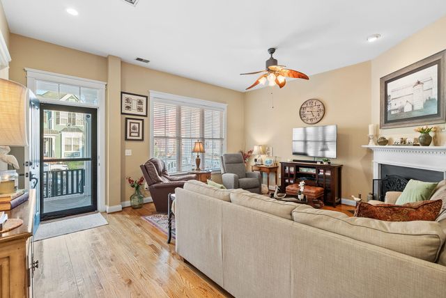 302 Hydrangea Street, Summerville, SC 29483