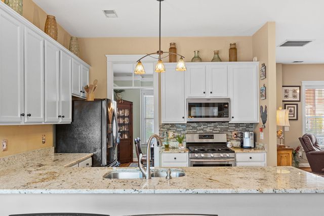 302 Hydrangea Street, Summerville, SC 29483