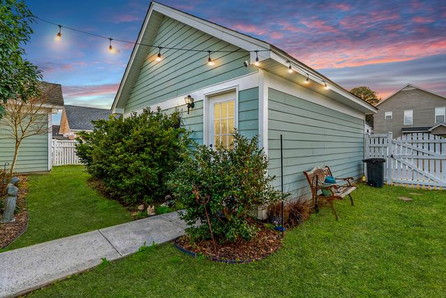 302 Hydrangea Street, Summerville, SC 29483