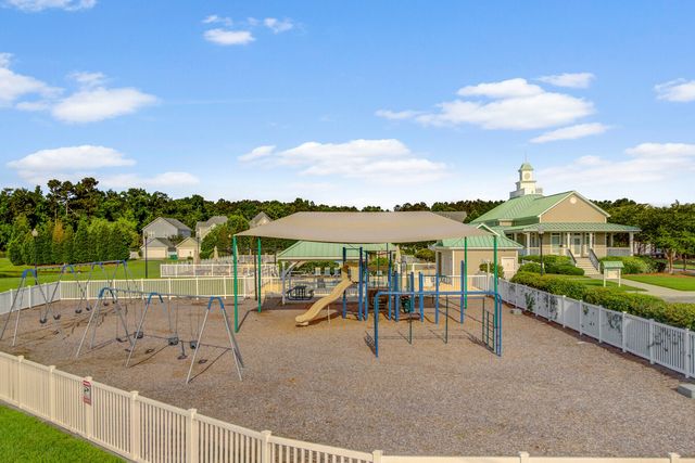 302 Hydrangea Street, Summerville, SC 29483