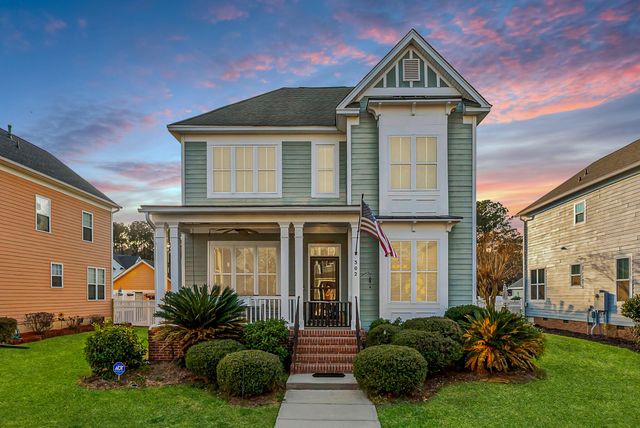 302 Hydrangea Street, Summerville, SC 29483