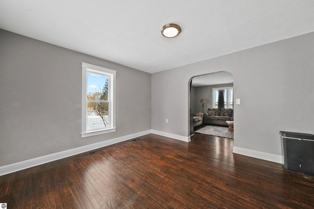 Image 17 of property listing at 21239 5th Avenue, Marion, MI 49665