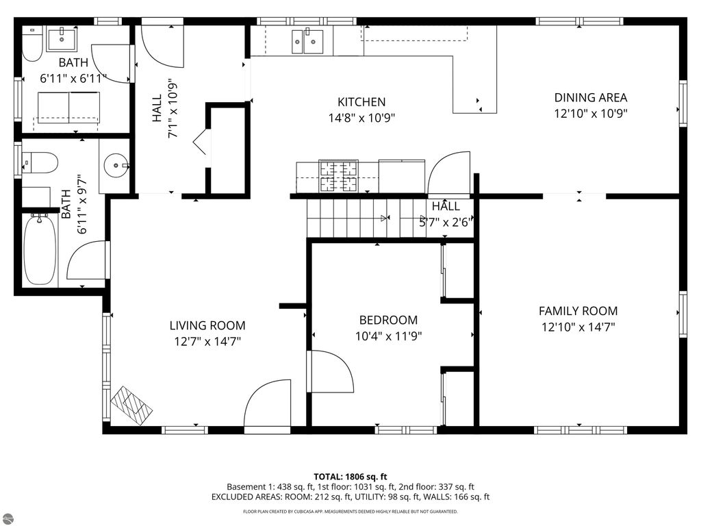 Image 7 of property listing at 21239 5th Avenue, Marion, MI 49665