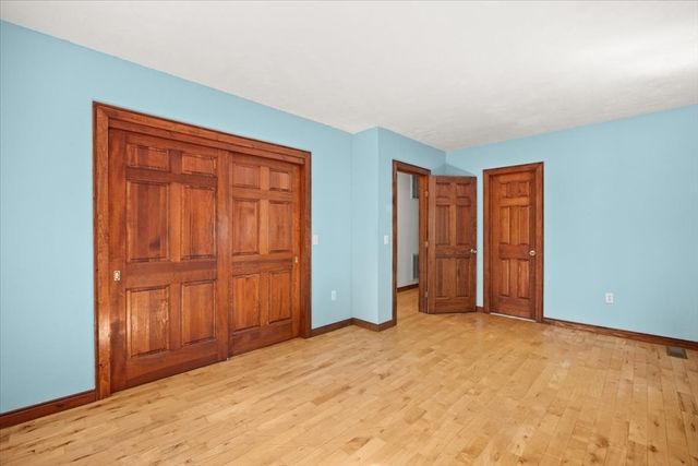 30 Seabreeze Dr, Bourne, MA 02532