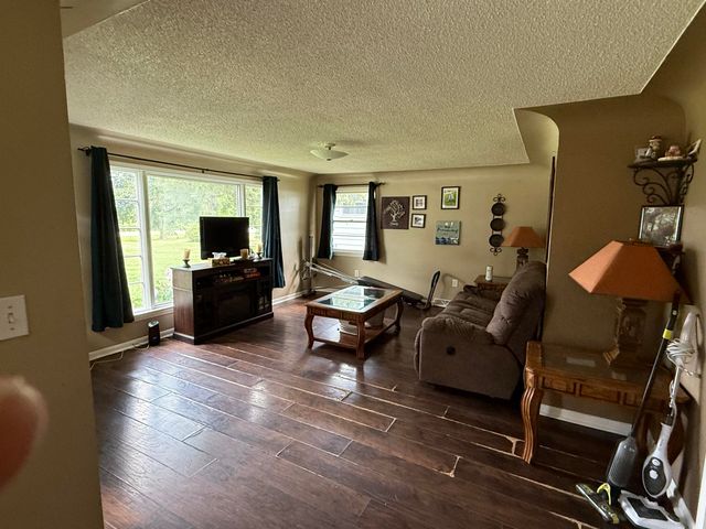 9774 E Lansing Road, Durand City, MI 48429