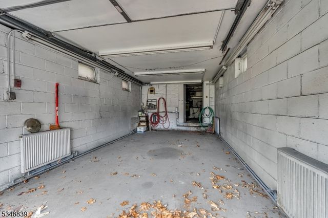 1212 Route31, Clinton Twp., NJ 08833