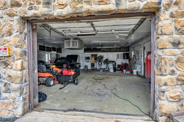 1212 Route31, Clinton Twp., NJ 08833