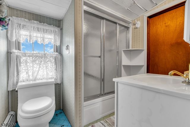 1212 Route31, Clinton Twp., NJ 08833