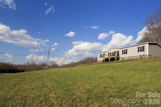 36 Whisper Mountain Road, Hendersonville, NC 28792
