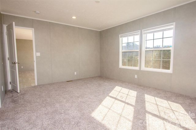 36 Whisper Mountain Road, Hendersonville, NC 28792